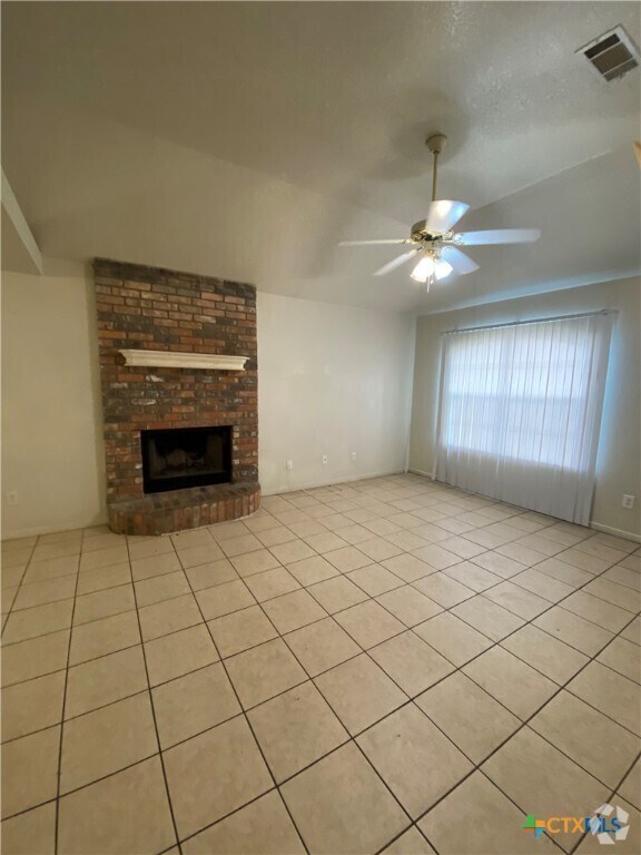 Building Photo - 3805 Hitchrock Dr Rental
