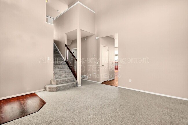 Photo - 8131 Oliver Rd