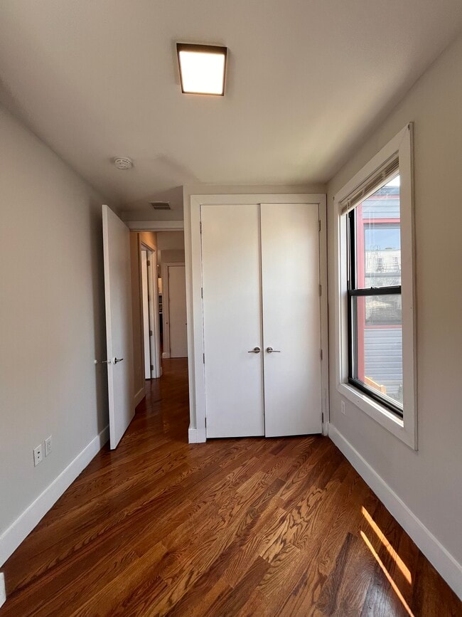 Photo - 749 Garfield Ave Unit 3B