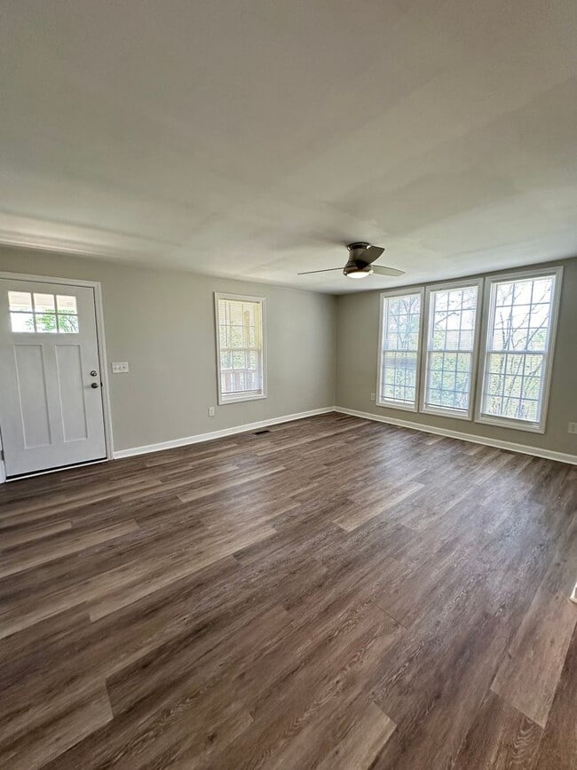 Photo - 2843 Pine Trail Rd