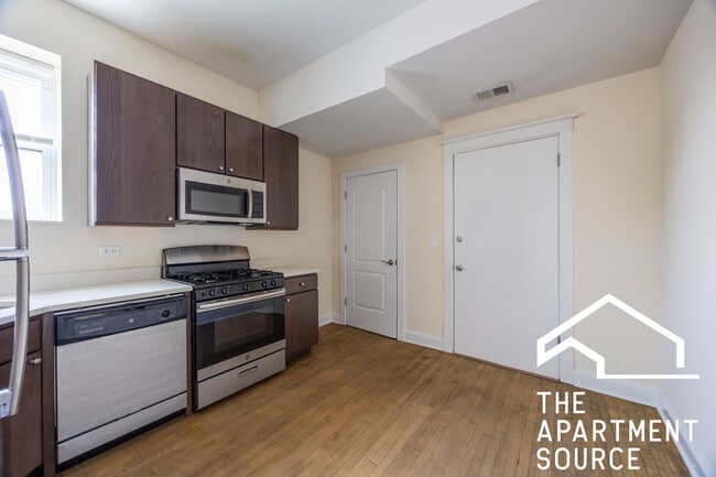 Photo - 2814 N Troy St Unit 2F