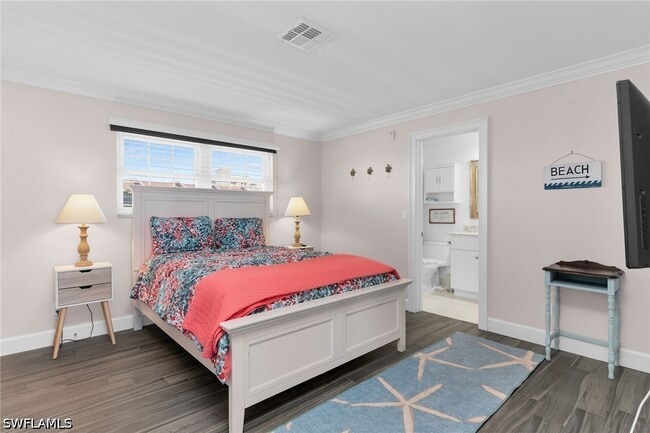 Photo - 1020 Swallow Ave Unidad 302