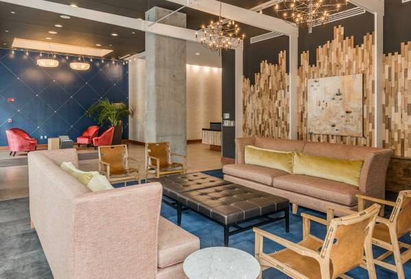 Photo - 301 Demonbreun St Unidad 2011