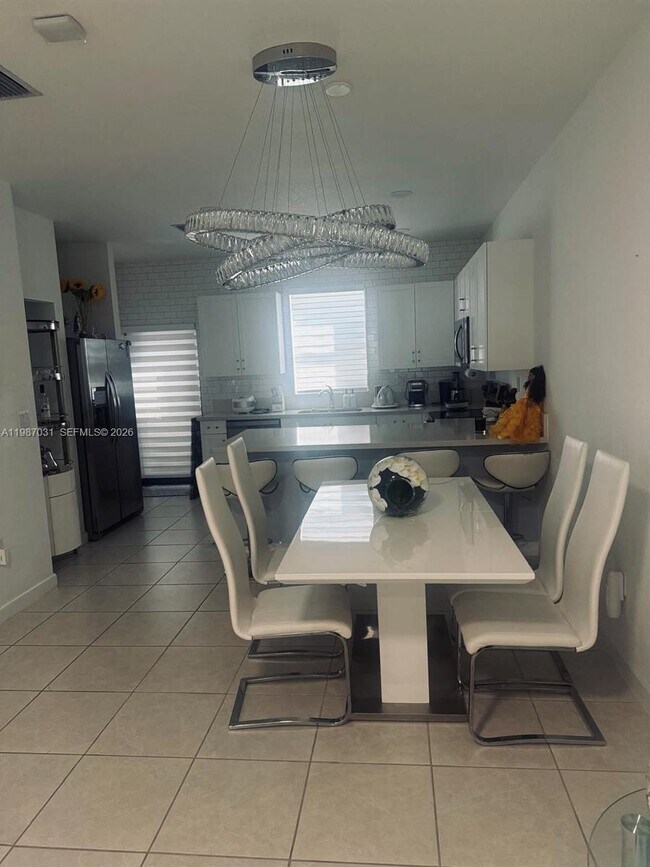 Photo - 522 SW 19th Wy