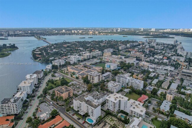Photo - 9300 Bay Harbor Terrace Unit 4B