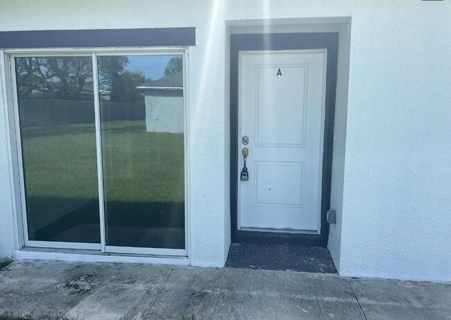 2261 Florida Dr Unidad 2261-A