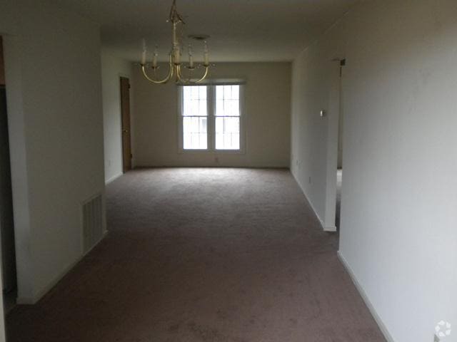 Living Room - Sand Spring Apartments