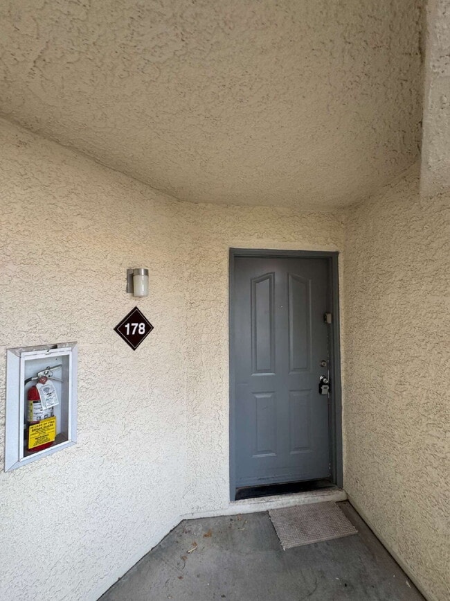 Photo - Ground floor unit, One bedroom, gated comm... Unit 178