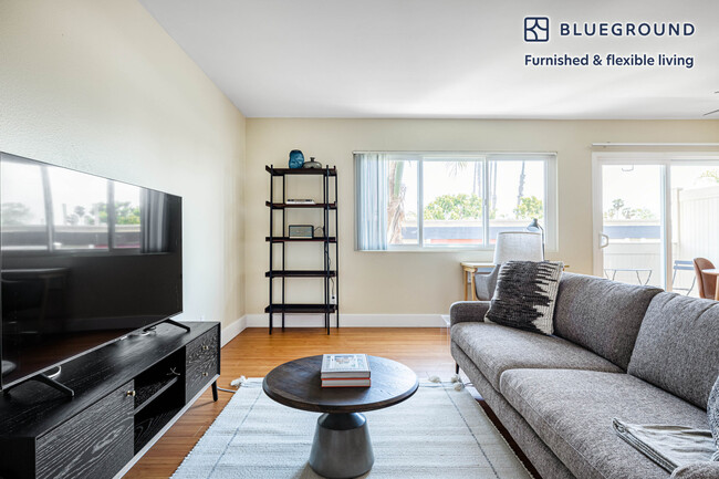 Building Photo - 12600 Braddock Dr Rental