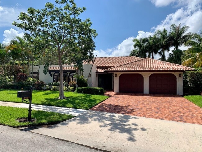 Building Photo - 2570 NW 27th St Rental