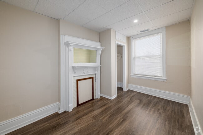 3BR, 1BA - Bedroom