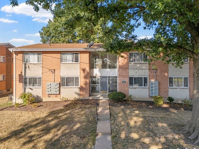 Photo - 16 Bruce Dr Unit 5