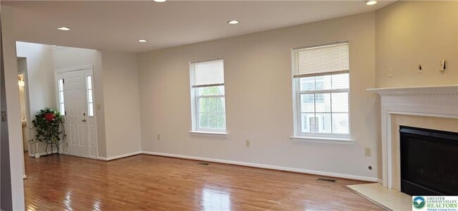 Photo - 3791 Knight Dr