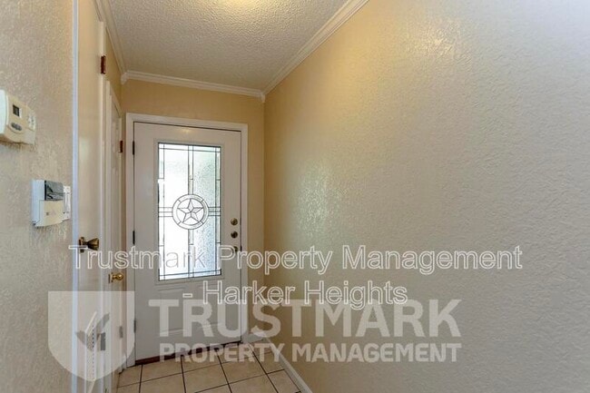 Photo - 417 Cottonwood Dr