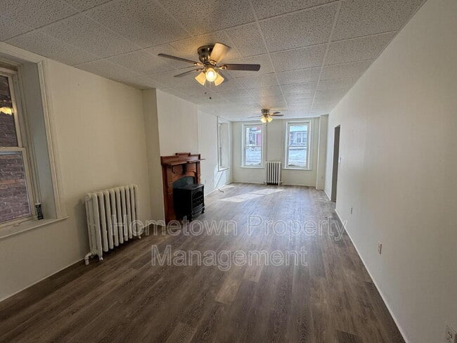 Photo - 1109 E Philadelphia St