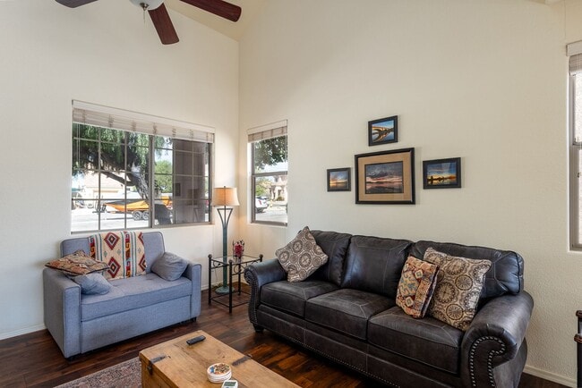Photo - Gated Community 2 Bed/2 Bath Condo Furnished Long term Boat deep garage