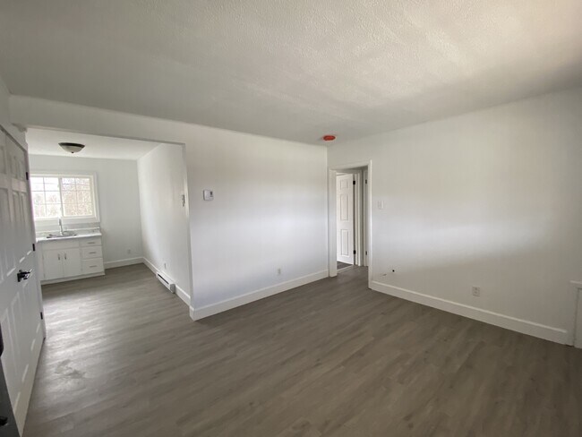 Photo - 972 Meadow Ave Unit 972