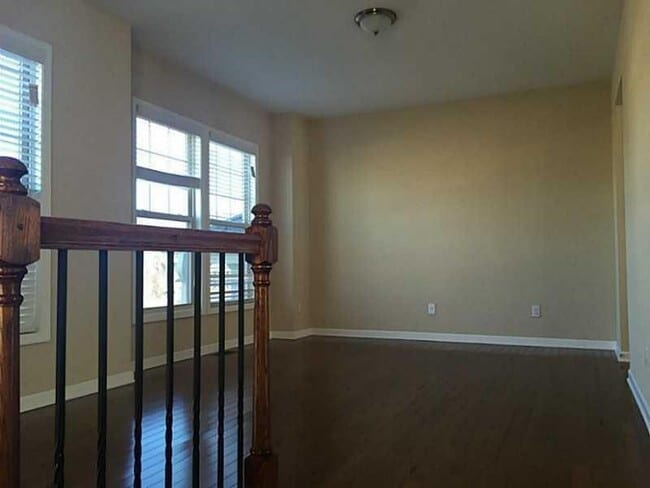 Photo - 921 Fawn Way