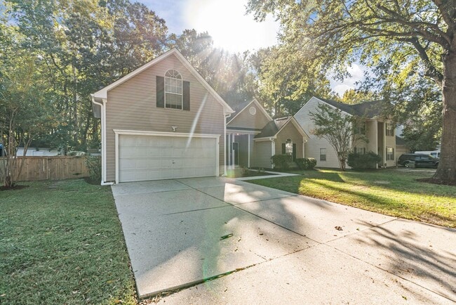 Photo - Burbage Grant 4 bedrooms- Ready Now!