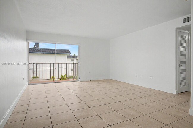 Photo - 7256 SW 94th Pl Unit A8