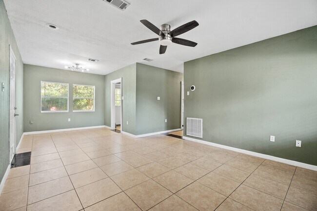 Photo - 108 Bonita Ave