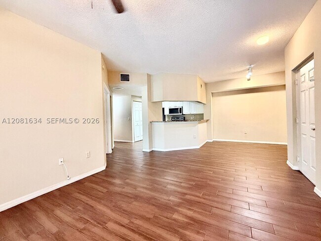 Photo - 3023 Alcazar Pl Unit 201