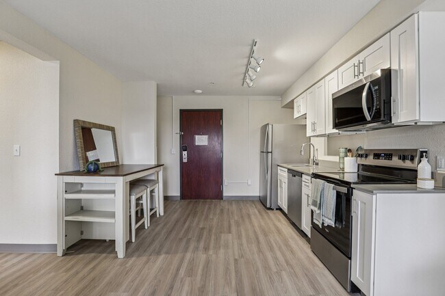 Woodland Flats Apartments