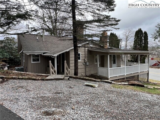 Photo - 157 Cliff Ln