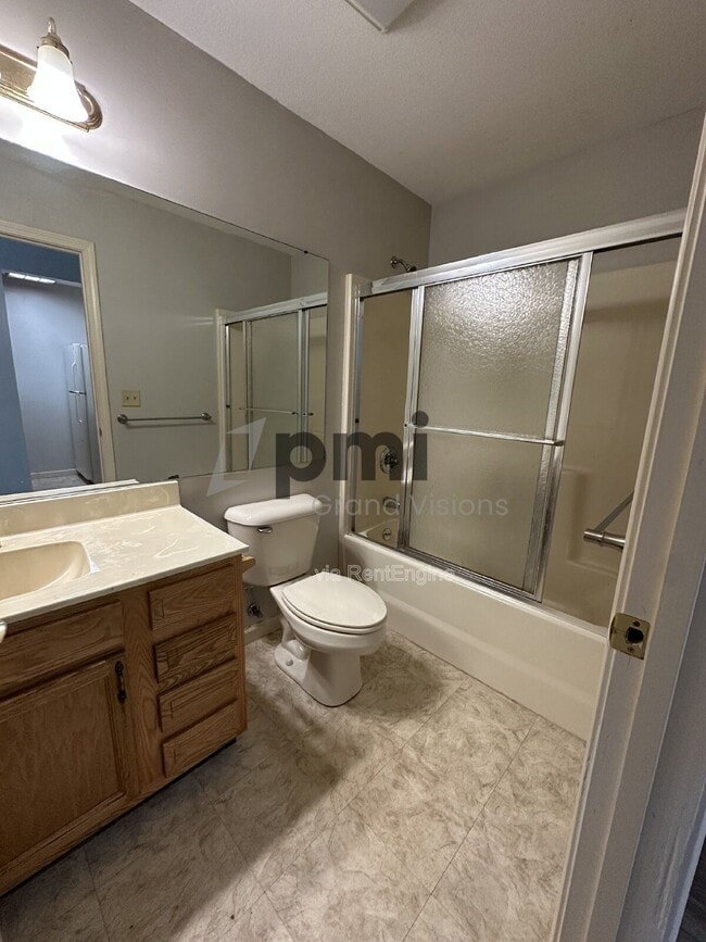 Photo - 1308 Arthur Ave Unit 5