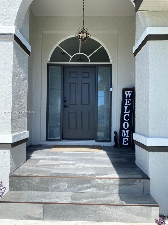 Photo - 1076 Rotonda Cir