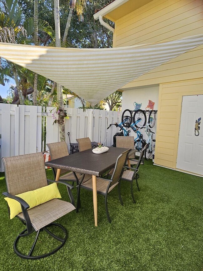 Photo - 226 Seabreeze Cir