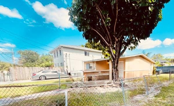 Photo - 1896 NW 64th St