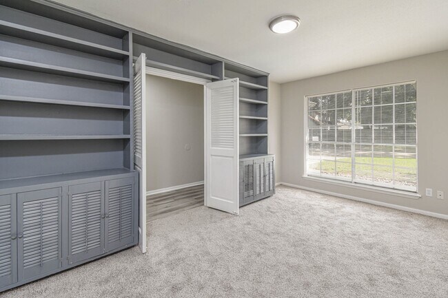 Photo - 17311 Methil Dr