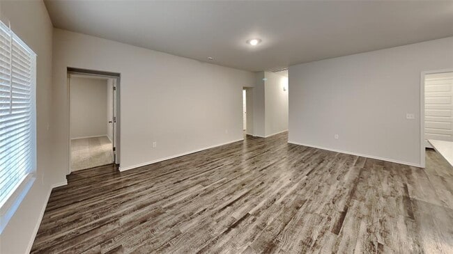 Photo - 610 NW 120th Terrace