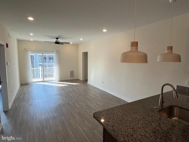 Photo - 33707 Skiff Aly Unit 309