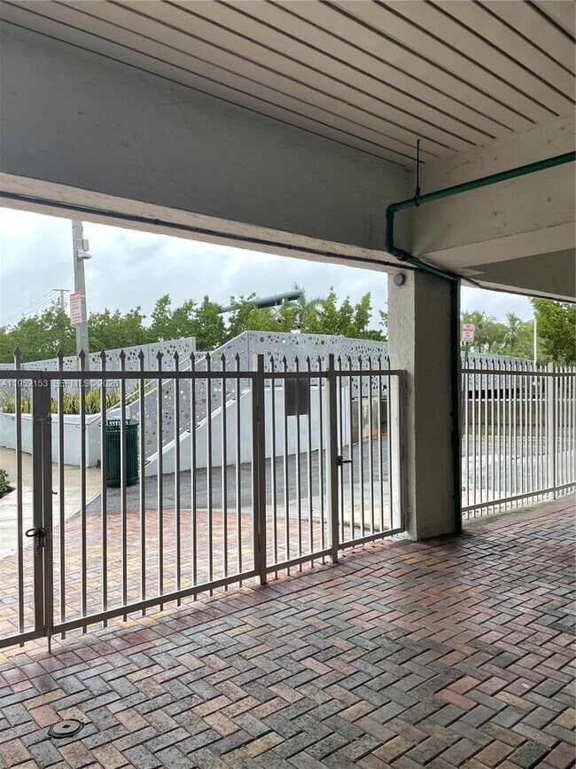 Photo - 1674 Bay Rd Unit 405