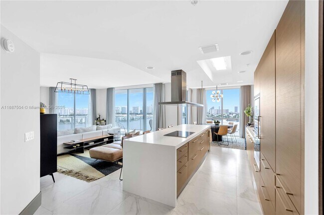 Photo - 17111 Biscayne Blvd Unidad 1709