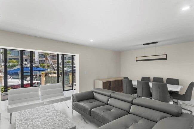 Building Photo - 3973 NE 167th St