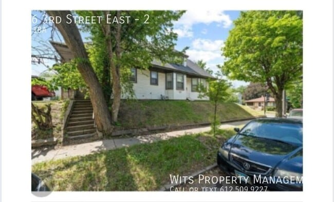 Building Photo - 1056 3rd St E Unit 2 Rental