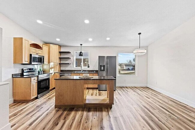 Photo - 252-254 Unidad 252