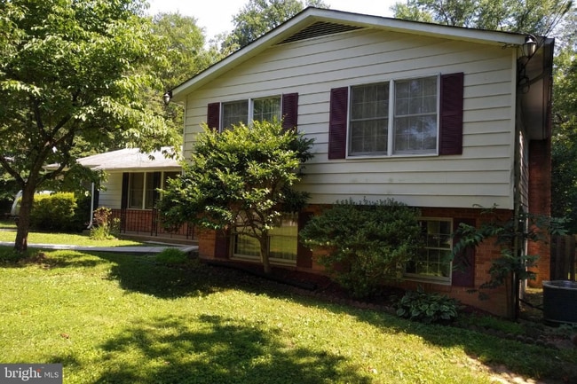 Photo - 9911 Stoughton Rd