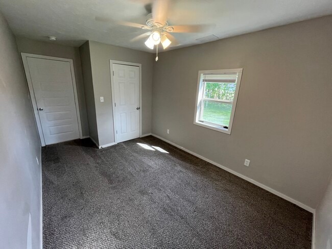 Photo - 2433 Morton St