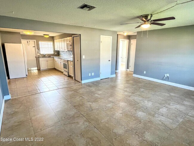 Photo - 2 bedroom 2 bathroom duplex available for rent