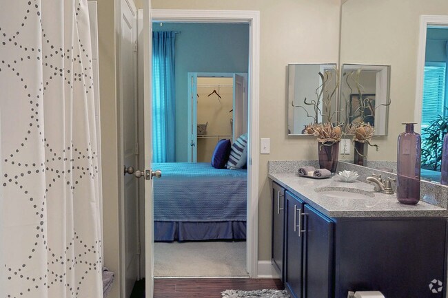 2BR, 2BA - Savannah