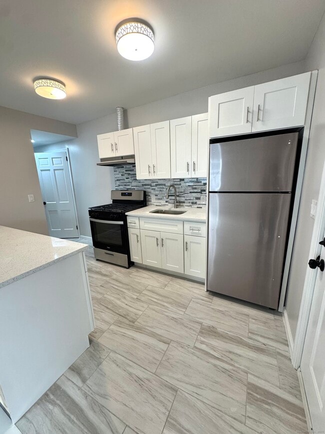 Photo - 24 Woodbury Ave Unit 1A