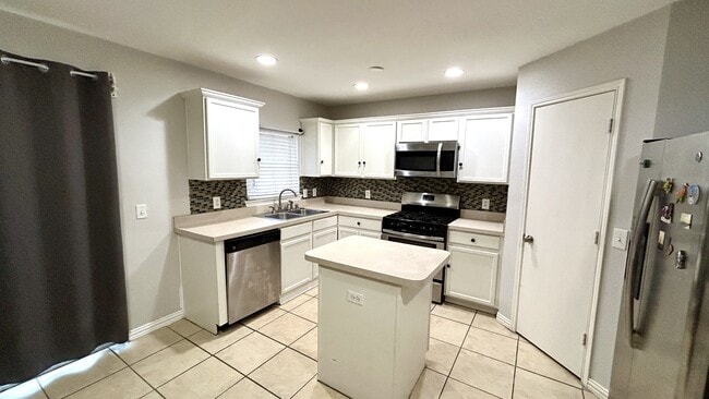 Photo - 111 Quail Run Dr