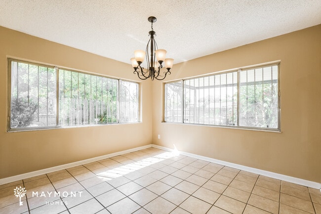 Photo - 4881 Stony Brook Ln