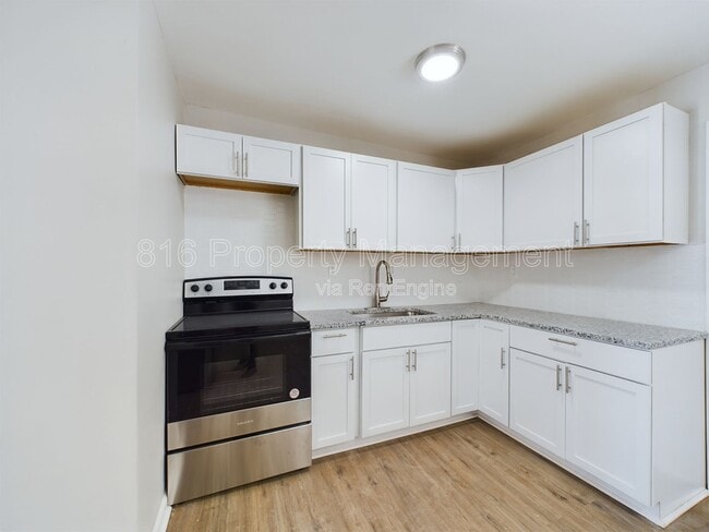 Photo - 11404 Eastern Ave