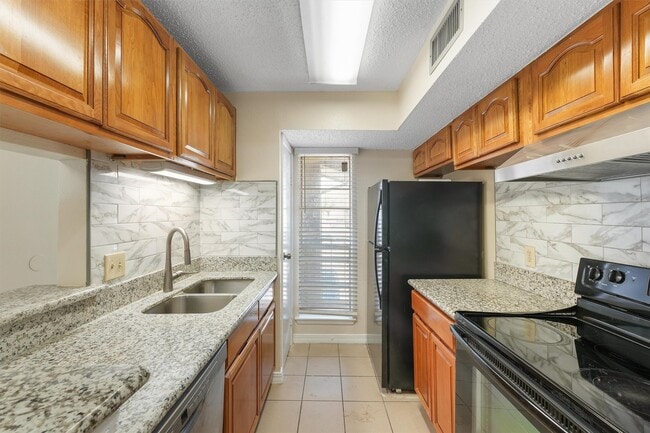 Photo - 9221 Imogene St Unit 9221