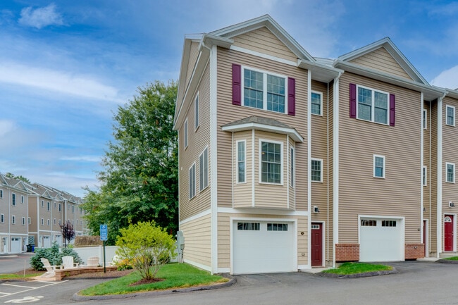Building Photo - 35 Ringgold St Unit 403 Rental